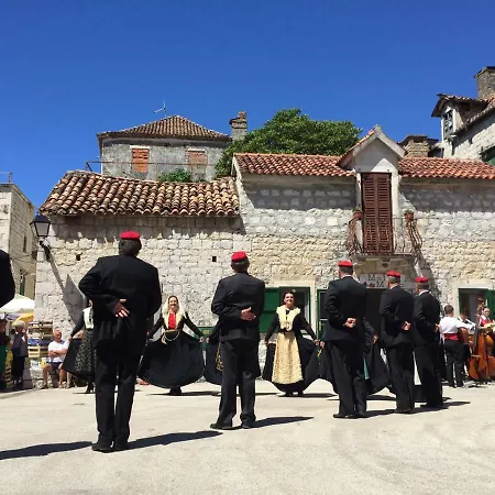 Few Steps From The * Kastela